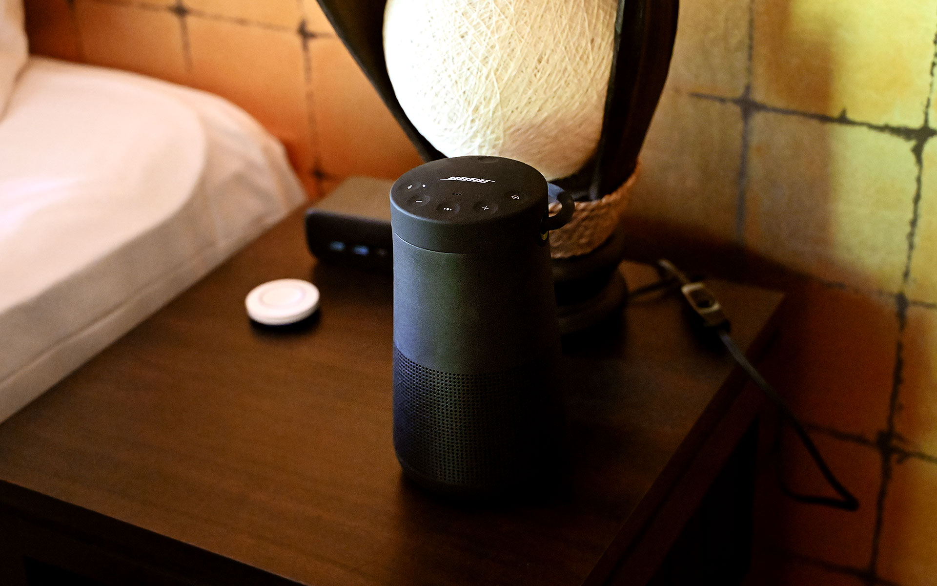 Bluetoothスピーカーと電源ユニット