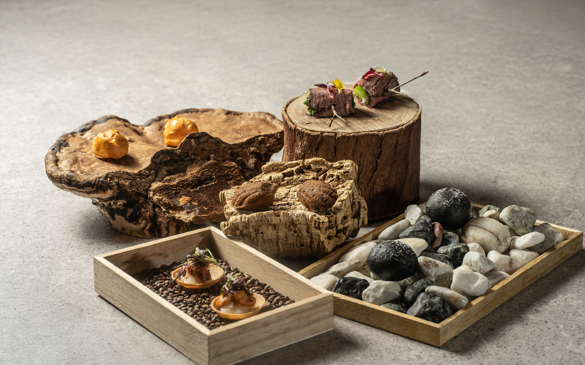 海の恵み 魚介の旨味を味わうフレンチコースコースの一例