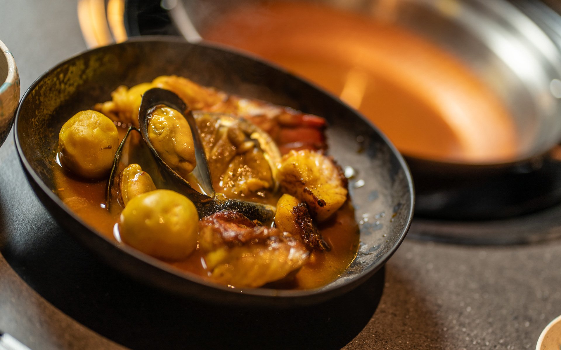 海の恵み 魚介の旨味を味わうフレンチコースコースの一例