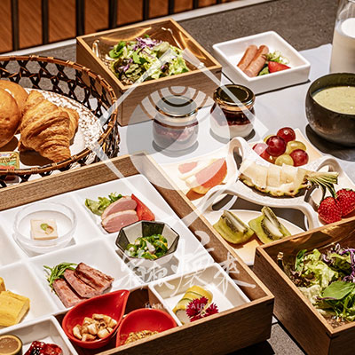 厳選された旬の食材を取り入れた彩りも美しいこだわりの朝食＠hakone_kairai